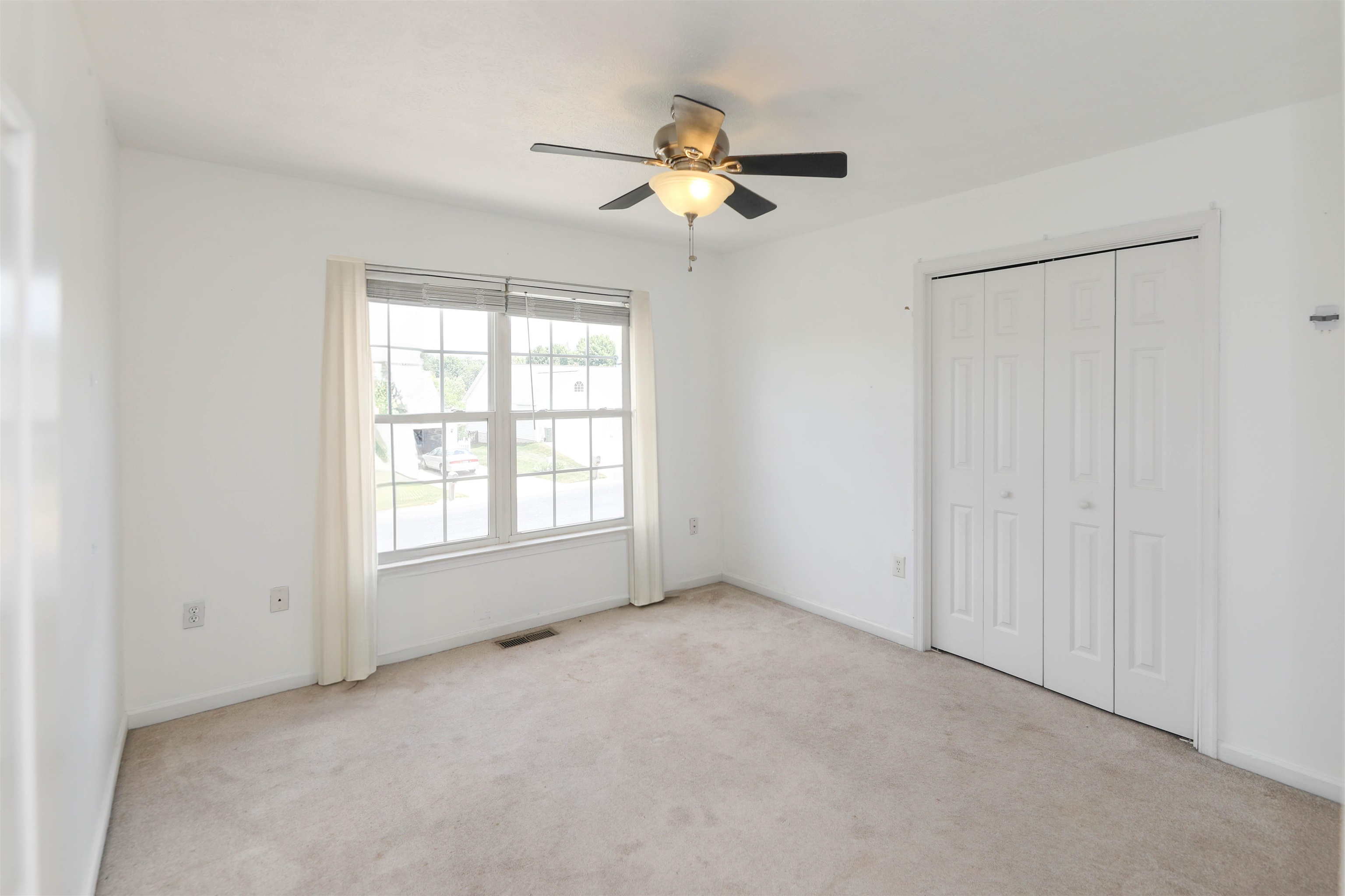 2408 MONROE ST, WAYNESBORO, Virginia 22980, 3 Bedrooms Bedrooms, ,3 BathroomsBathrooms,Residential,2408 MONROE ST,678855 MLS # 678855