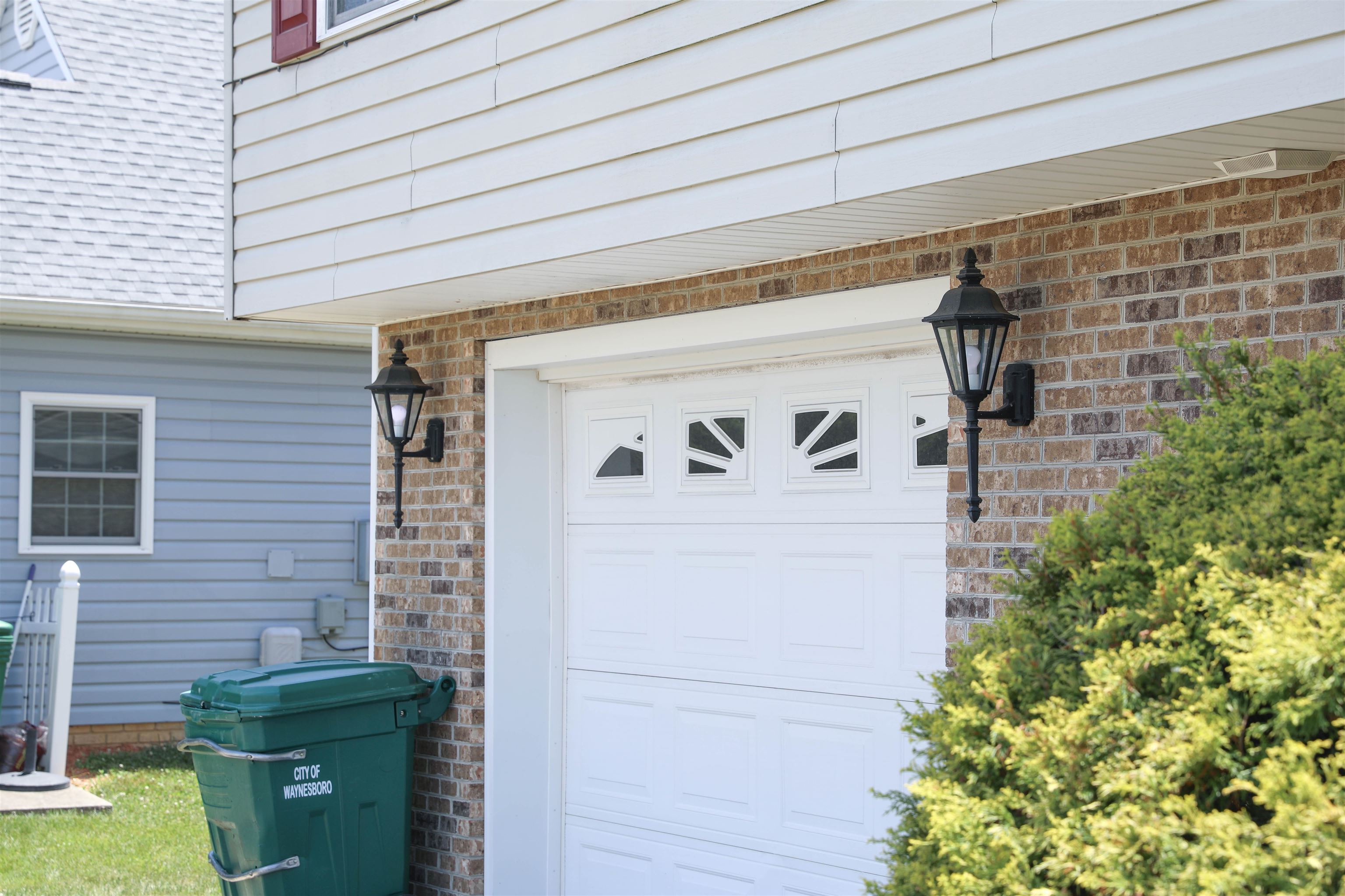 2408 MONROE ST, WAYNESBORO, Virginia 22980, 3 Bedrooms Bedrooms, ,3 BathroomsBathrooms,Residential,2408 MONROE ST,678855 MLS # 678855