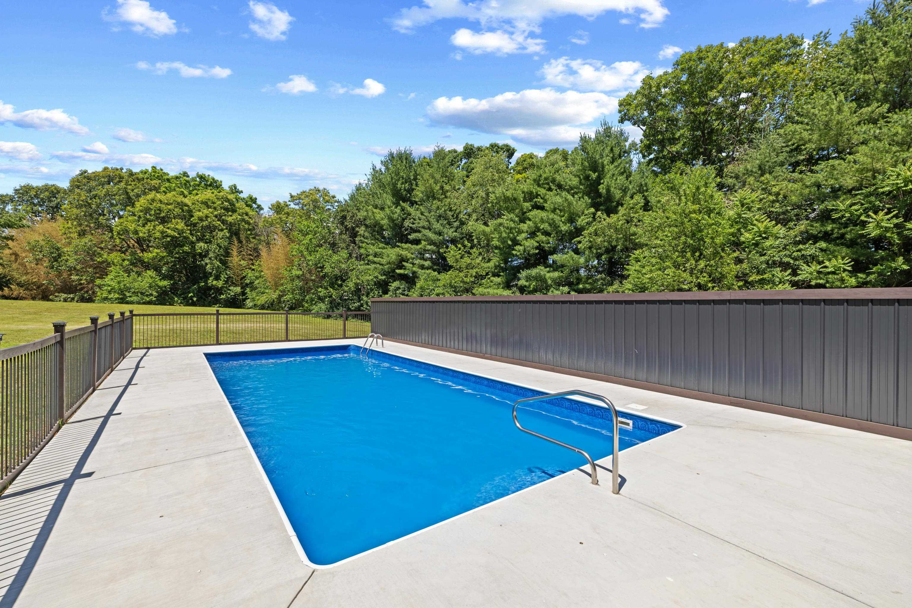 938 LADD RD, WAYNESBORO, Virginia 22980, 3 Bedrooms Bedrooms, ,3 BathroomsBathrooms,Residential,938 LADD RD,678868 MLS # 678868