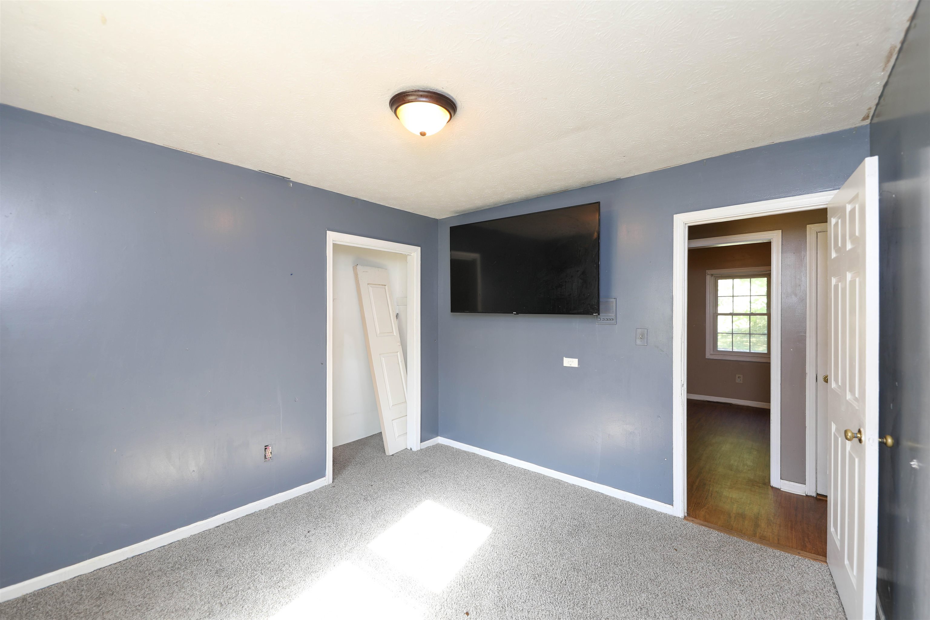 234 MONTGOMERY RD, STAUNTON, Virginia 24401, 5 Bedrooms Bedrooms, ,2 BathroomsBathrooms,Residential,234 MONTGOMERY RD,678870 MLS # 678870