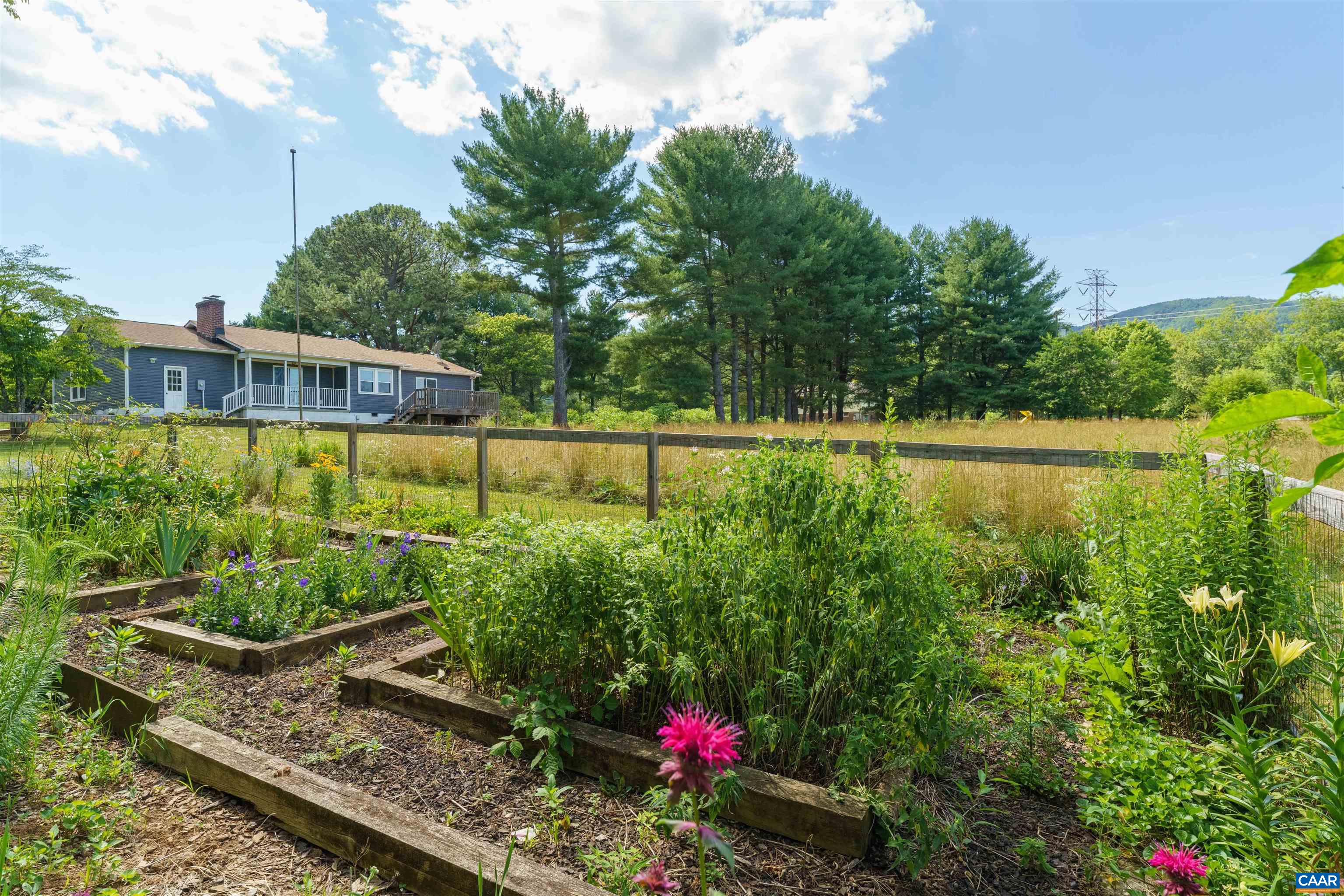 1737 THURSTON DR, CROZET, Virginia 22932, 3 Bedrooms Bedrooms, ,3 BathroomsBathrooms,Residential,1737 THURSTON DR,678871 MLS # 678871