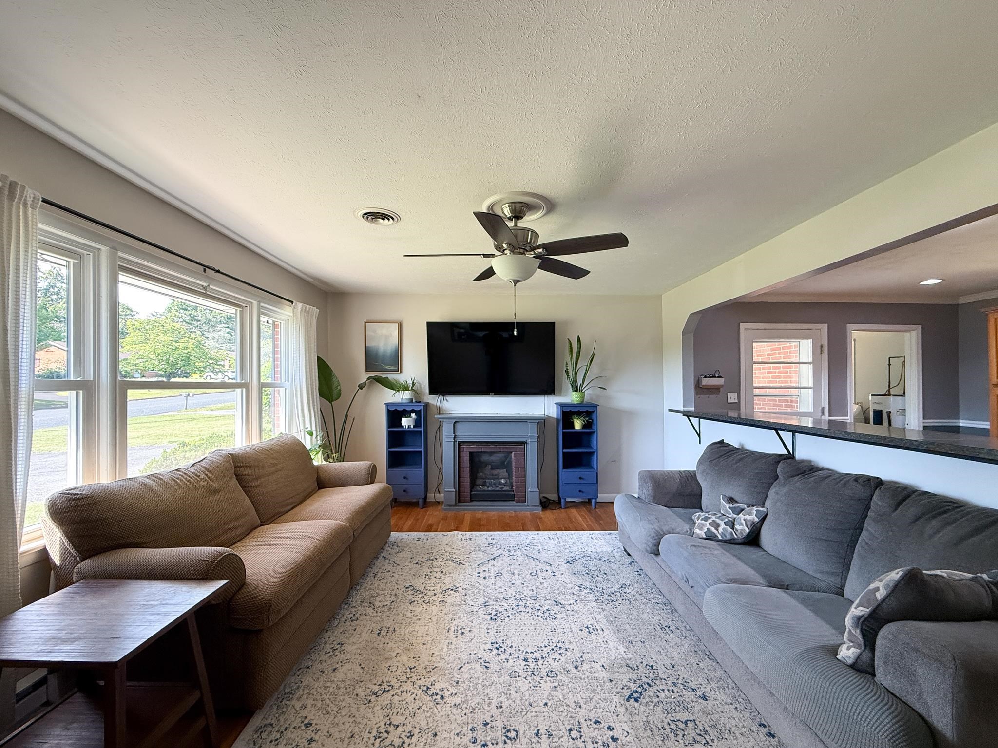 39 VIEW DR, STUARTS DRAFT, Virginia 24477, 3 Bedrooms Bedrooms, ,1 BathroomBathrooms,Residential,39 VIEW DR,678880 MLS # 678880
