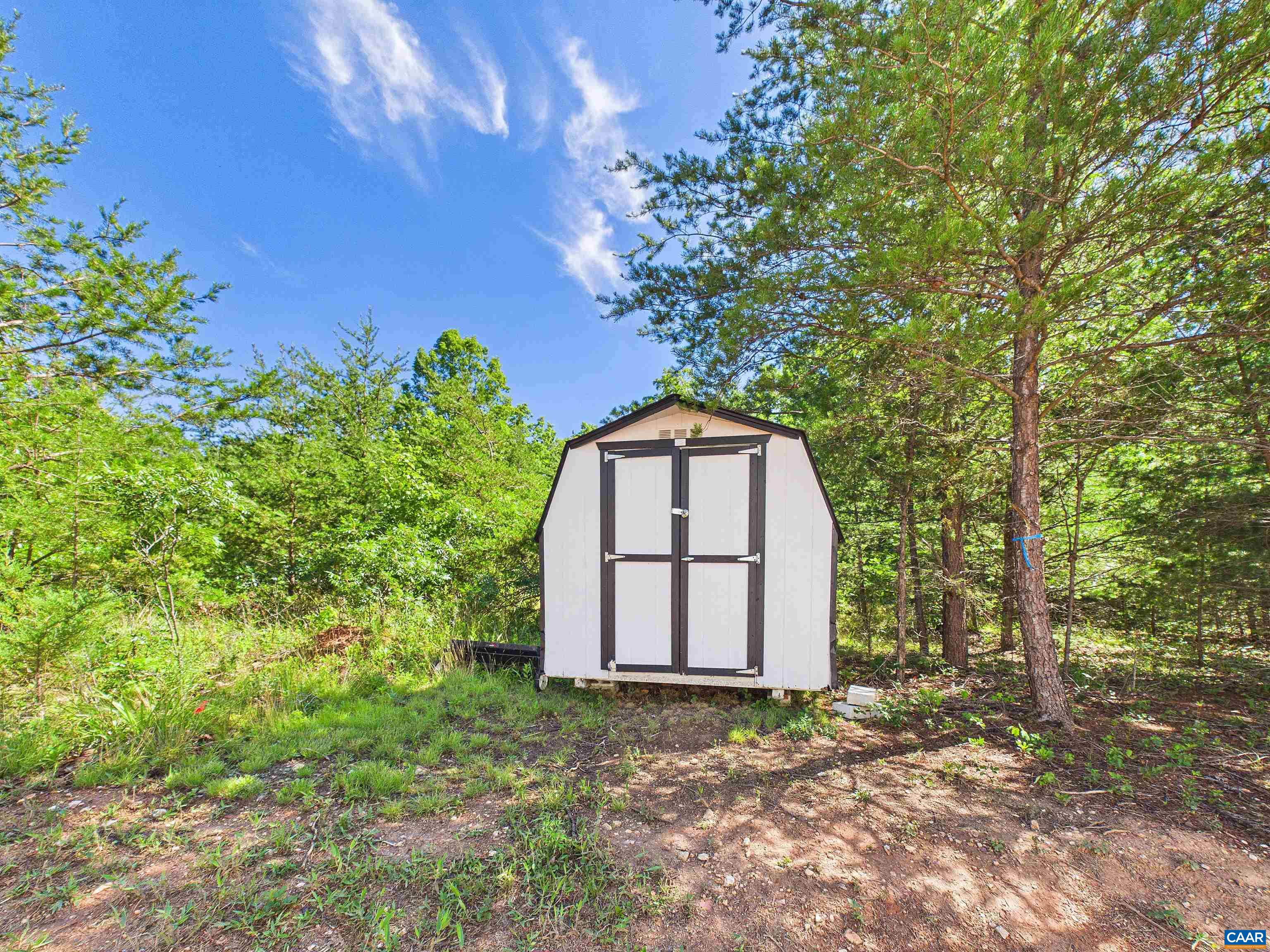358 BLACKWELL RD, SCOTTSVILLE, Virginia 24590, 3 Bedrooms Bedrooms, ,2 BathroomsBathrooms,Residential,358 Blackwell Rd, Scottsville, VA 24590,358 BLACKWELL RD,678881 MLS # 678881