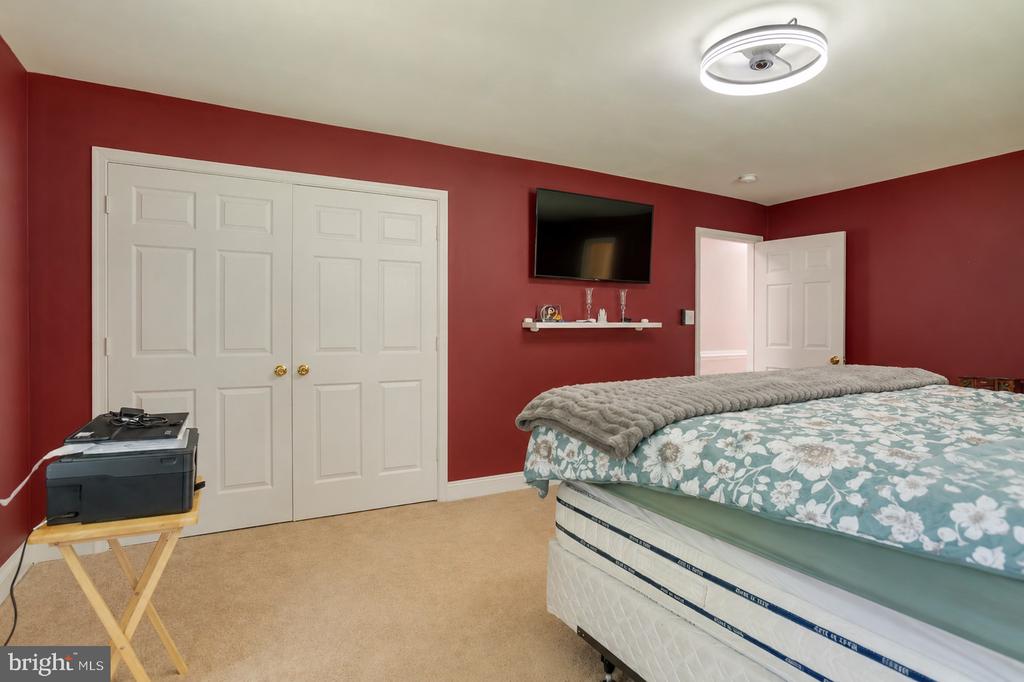 10461 OLD STILLHOUSE RD, BOSTON, Virginia 22713, 5 Bedrooms Bedrooms, ,4 BathroomsBathrooms,Residential,10461 OLD STILLHOUSE RD,VACU2013826 MLS # VACU2013826