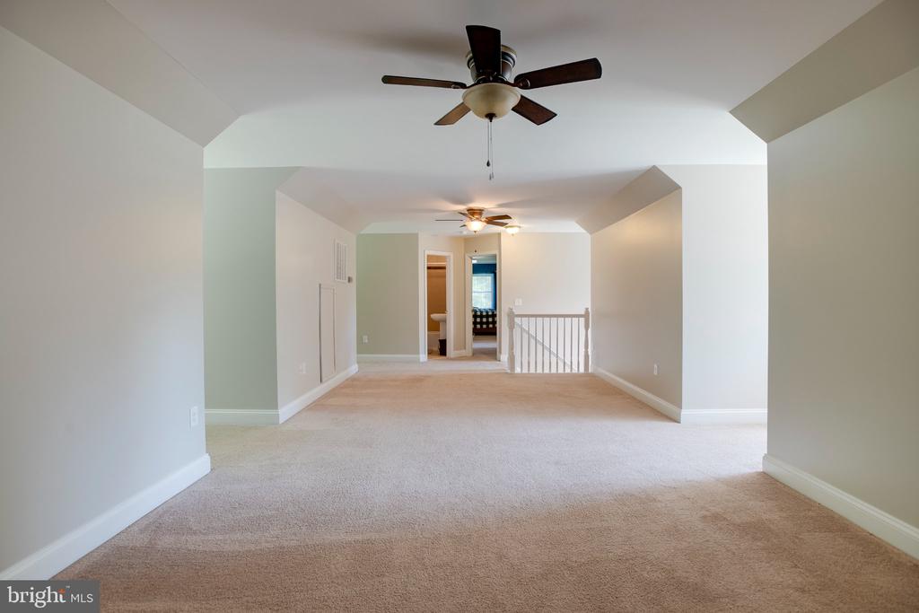 10461 OLD STILLHOUSE RD, BOSTON, Virginia 22713, 5 Bedrooms Bedrooms, ,4 BathroomsBathrooms,Residential,10461 OLD STILLHOUSE RD,VACU2013826 MLS # VACU2013826