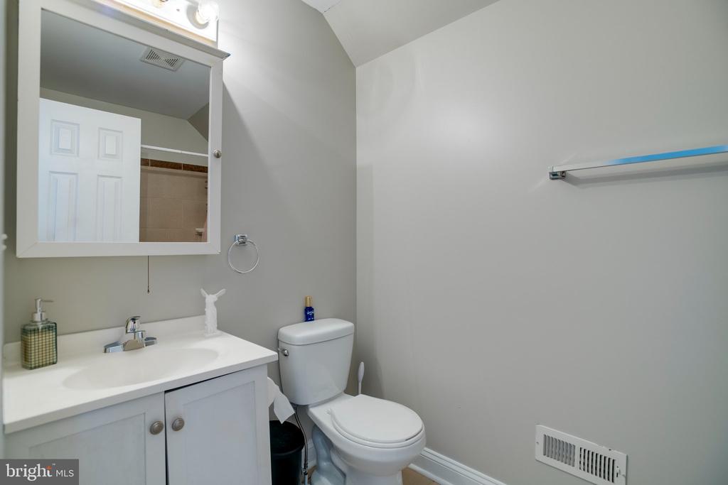 10461 OLD STILLHOUSE RD, BOSTON, Virginia 22713, 5 Bedrooms Bedrooms, ,4 BathroomsBathrooms,Residential,10461 OLD STILLHOUSE RD,VACU2013826 MLS # VACU2013826