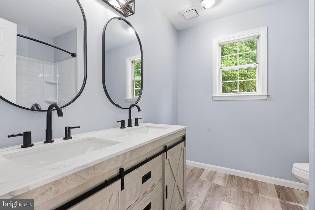10422 HEATHER GREENS CIR, SPOTSYLVANIA, Virginia 22553, 3 Bedrooms Bedrooms, ,2 BathroomsBathrooms,Residential,10422 HEATHER GREENS CIR,VASP2042304 MLS # VASP2042304