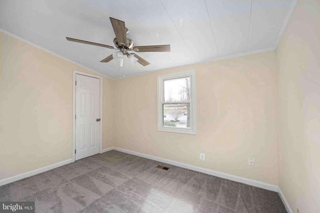 116 LAKEVIEW PKWY, LOCUST GROVE, Virginia 22508, 4 Bedrooms Bedrooms, ,2 BathroomsBathrooms,Residential,116 LAKEVIEW PKWY,VAOR2014378 MLS # VAOR2014378