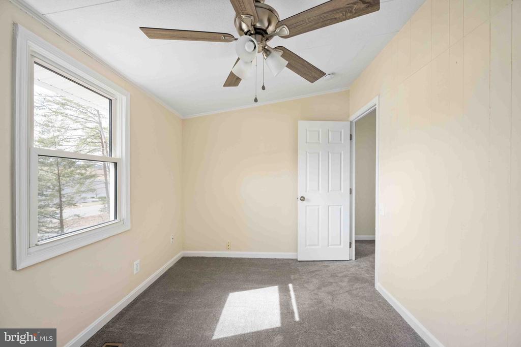 116 LAKEVIEW PKWY, LOCUST GROVE, Virginia 22508, 4 Bedrooms Bedrooms, ,2 BathroomsBathrooms,Residential,116 LAKEVIEW PKWY,VAOR2014378 MLS # VAOR2014378