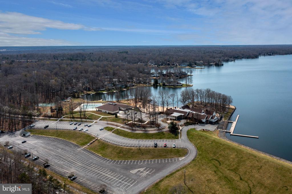 116 LAKEVIEW PKWY, LOCUST GROVE, Virginia 22508, 4 Bedrooms Bedrooms, ,2 BathroomsBathrooms,Residential,116 LAKEVIEW PKWY,VAOR2014378 MLS # VAOR2014378
