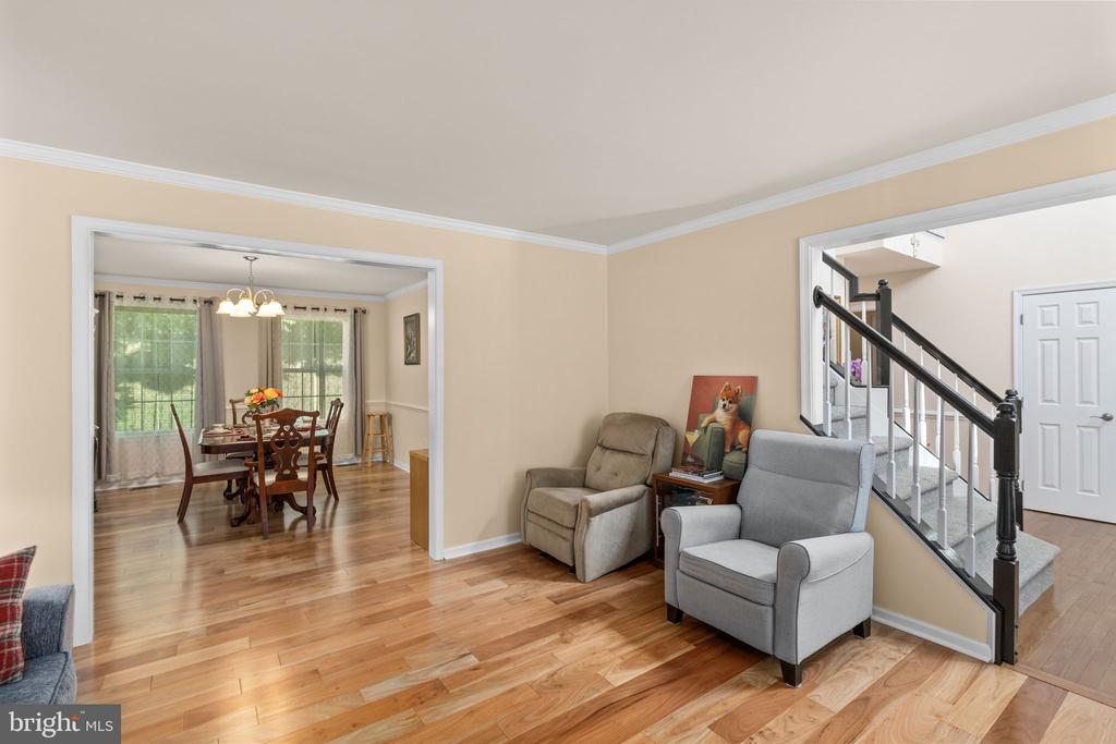 10414 N MCCLELLAN DR, FREDERICKSBURG, Virginia 22408, 5 Bedrooms Bedrooms, ,3 BathroomsBathrooms,Residential,10414 N MCCLELLAN DR,VASP2042916 MLS # VASP2042916