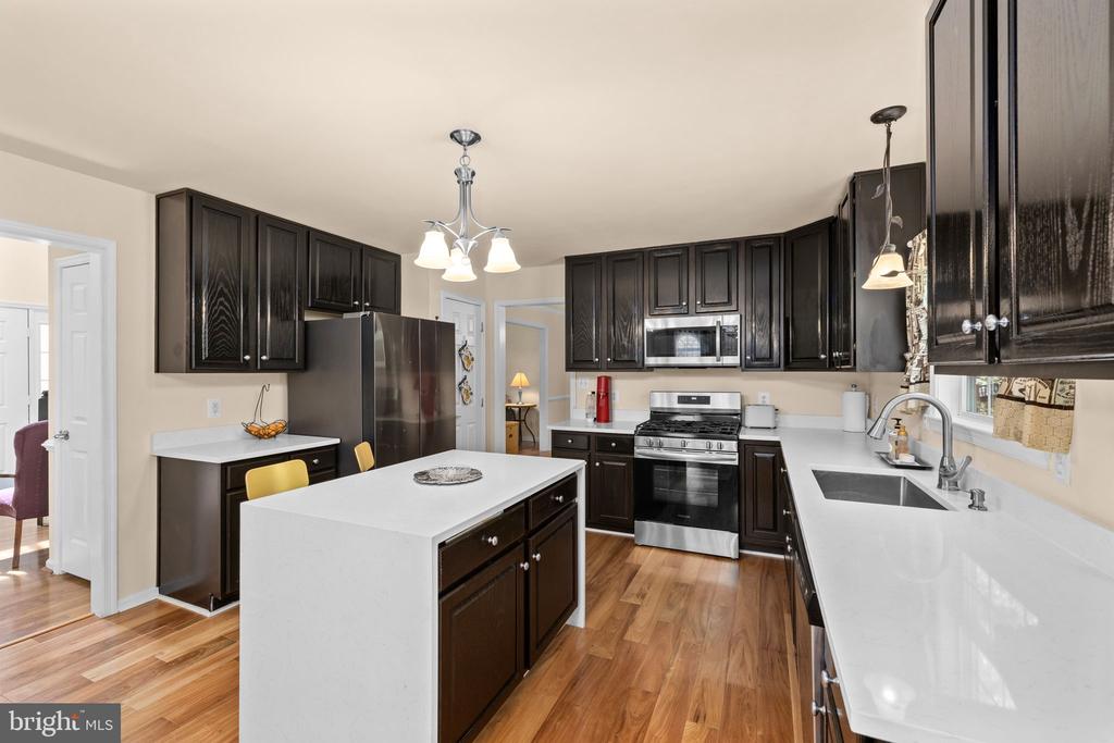 10414 N MCCLELLAN DR, FREDERICKSBURG, Virginia 22408, 5 Bedrooms Bedrooms, ,3 BathroomsBathrooms,Residential,10414 N MCCLELLAN DR,VASP2042916 MLS # VASP2042916