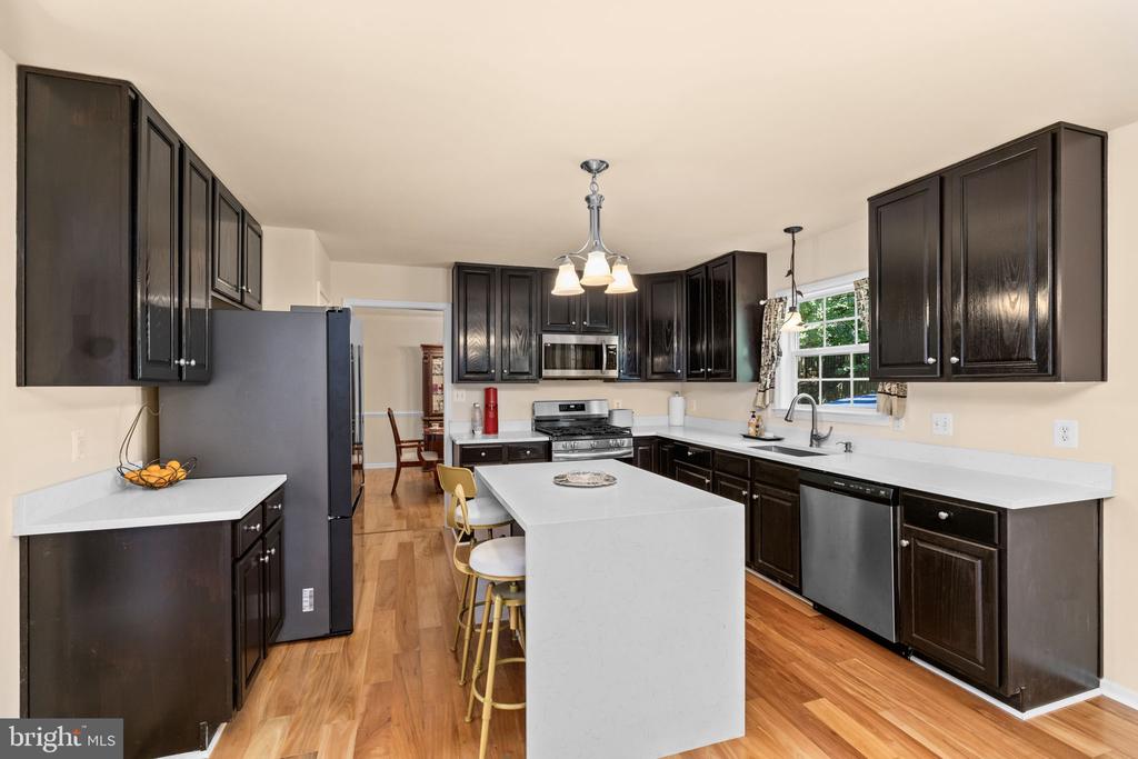 10414 N MCCLELLAN DR, FREDERICKSBURG, Virginia 22408, 5 Bedrooms Bedrooms, ,3 BathroomsBathrooms,Residential,10414 N MCCLELLAN DR,VASP2042916 MLS # VASP2042916
