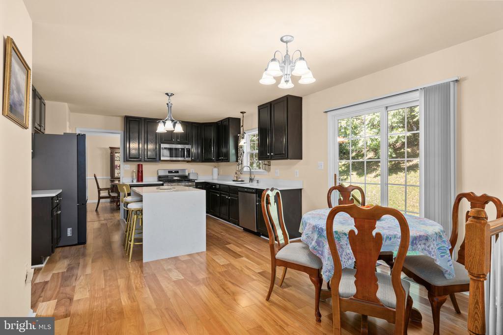 10414 N MCCLELLAN DR, FREDERICKSBURG, Virginia 22408, 5 Bedrooms Bedrooms, ,3 BathroomsBathrooms,Residential,10414 N MCCLELLAN DR,VASP2042916 MLS # VASP2042916
