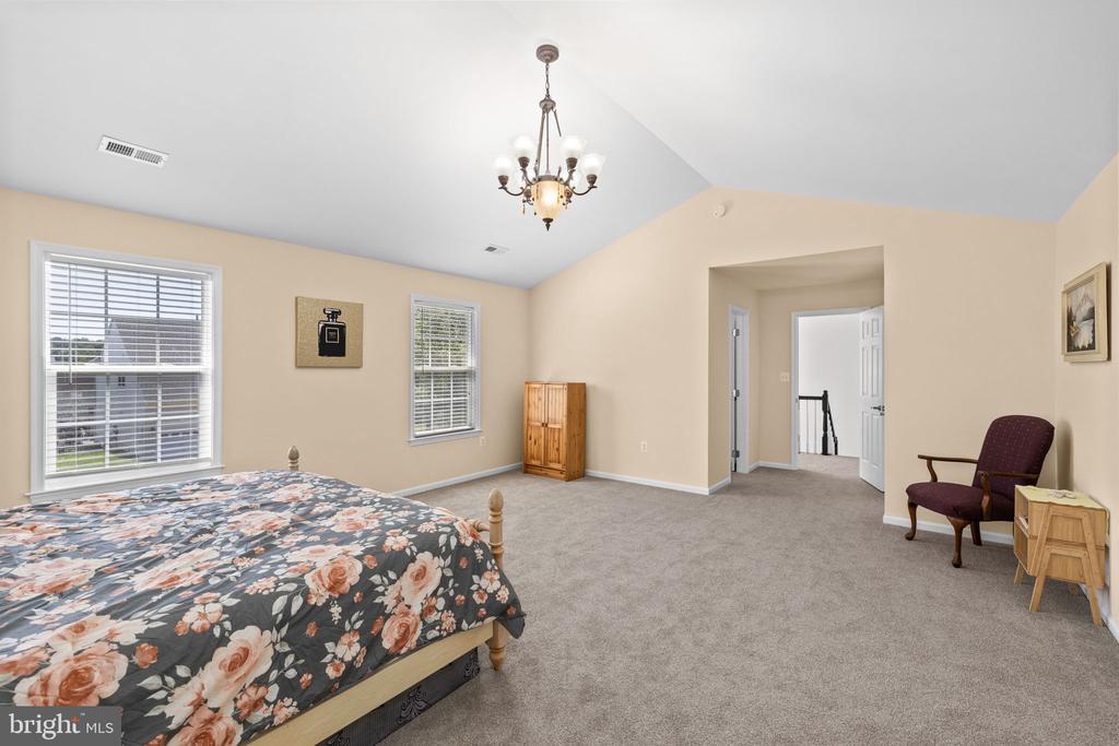 10414 N MCCLELLAN DR, FREDERICKSBURG, Virginia 22408, 5 Bedrooms Bedrooms, ,3 BathroomsBathrooms,Residential,10414 N MCCLELLAN DR,VASP2042916 MLS # VASP2042916