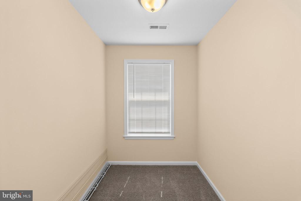 10414 N MCCLELLAN DR, FREDERICKSBURG, Virginia 22408, 5 Bedrooms Bedrooms, ,3 BathroomsBathrooms,Residential,10414 N MCCLELLAN DR,VASP2042916 MLS # VASP2042916