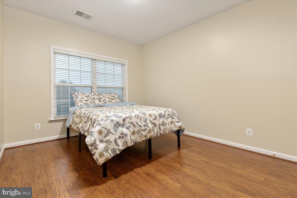 4110 CRAY DR, WARRENTON, Virginia 20187, 7 Bedrooms Bedrooms, ,4 BathroomsBathrooms,Residential,4110 CRAY DR,VAFQ2022662 MLS # VAFQ2022662