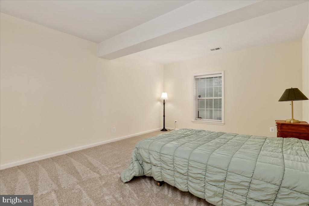 4110 CRAY DR, WARRENTON, Virginia 20187, 7 Bedrooms Bedrooms, ,4 BathroomsBathrooms,Residential,4110 CRAY DR,VAFQ2022662 MLS # VAFQ2022662