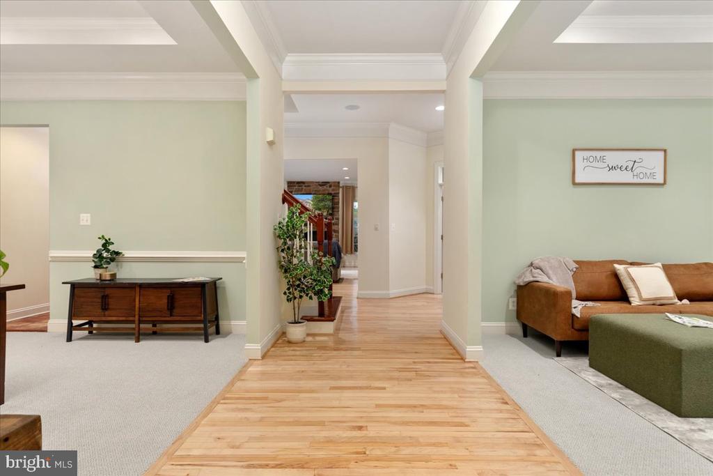 4110 CRAY DR, WARRENTON, Virginia 20187, 7 Bedrooms Bedrooms, ,4 BathroomsBathrooms,Residential,4110 CRAY DR,VAFQ2022662 MLS # VAFQ2022662