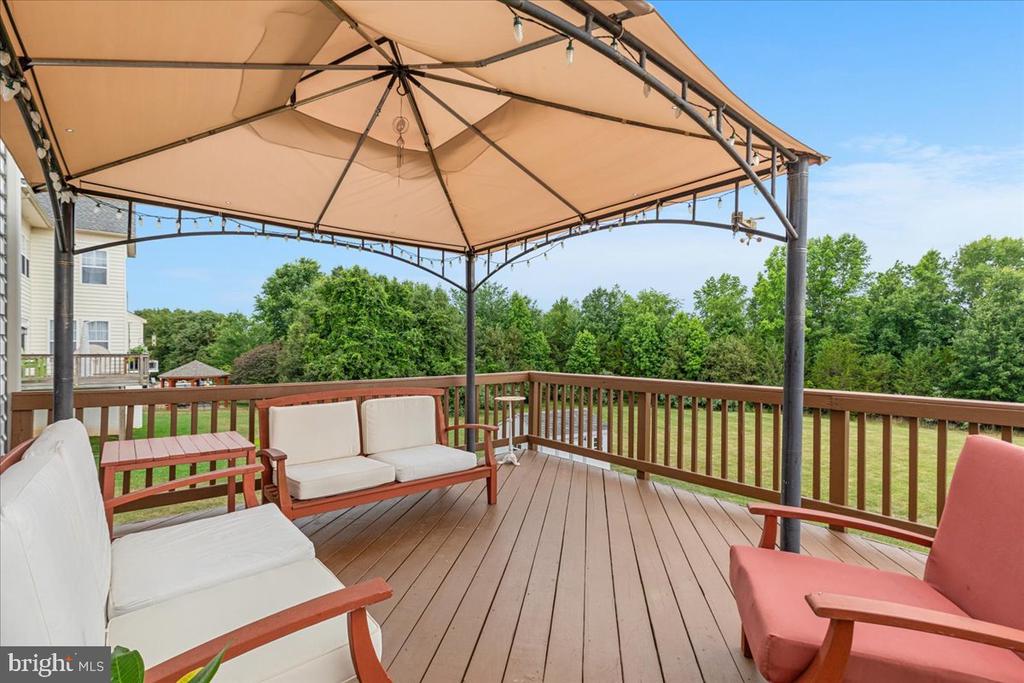 4110 CRAY DR, WARRENTON, Virginia 20187, 7 Bedrooms Bedrooms, ,4 BathroomsBathrooms,Residential,4110 CRAY DR,VAFQ2022662 MLS # VAFQ2022662