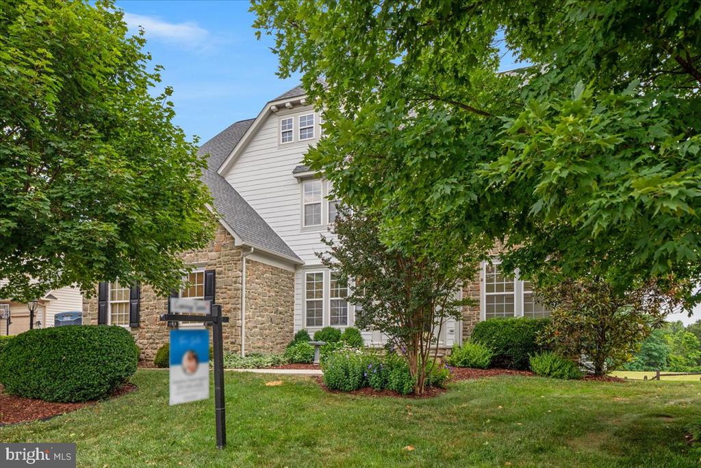 4110 CRAY DR, WARRENTON, Virginia 20187, 7 Bedrooms Bedrooms, ,4 BathroomsBathrooms,Residential,4110 CRAY DR,VAFQ2022662 MLS # VAFQ2022662