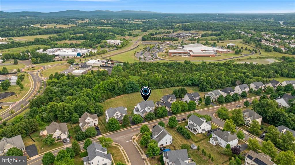 4110 CRAY DR, WARRENTON, Virginia 20187, 7 Bedrooms Bedrooms, ,4 BathroomsBathrooms,Residential,4110 CRAY DR,VAFQ2022662 MLS # VAFQ2022662