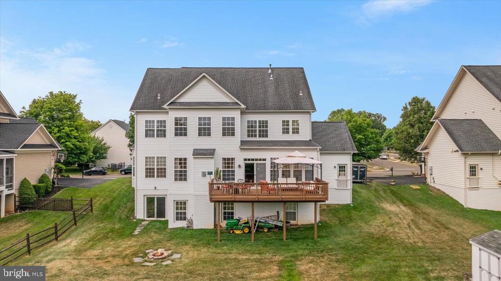 4110 CRAY DR, WARRENTON, Virginia 20187, 7 Bedrooms Bedrooms, ,4 BathroomsBathrooms,Residential,4110 CRAY DR,VAFQ2022662 MLS # VAFQ2022662