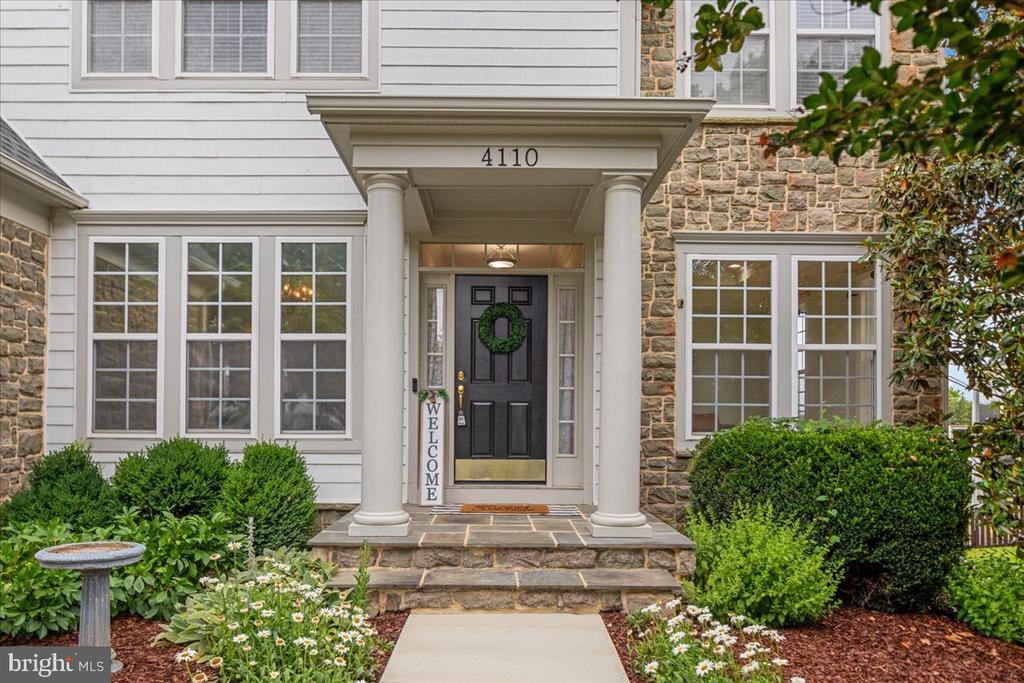 4110 CRAY DR, WARRENTON, Virginia 20187, 7 Bedrooms Bedrooms, ,4 BathroomsBathrooms,Residential,4110 CRAY DR,VAFQ2022662 MLS # VAFQ2022662