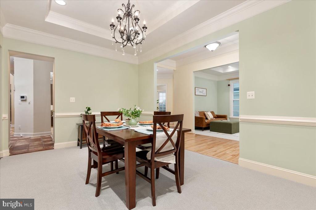4110 CRAY DR, WARRENTON, Virginia 20187, 7 Bedrooms Bedrooms, ,4 BathroomsBathrooms,Residential,4110 CRAY DR,VAFQ2022662 MLS # VAFQ2022662