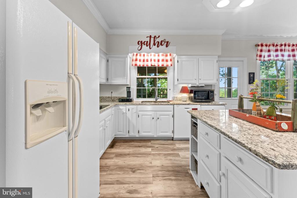 19375 WOODS RD, CULPEPER, Virginia 22701, 4 Bedrooms Bedrooms, ,3 BathroomsBathrooms,Residential,19375 WOODS RD,VACU2014128 MLS # VACU2014128