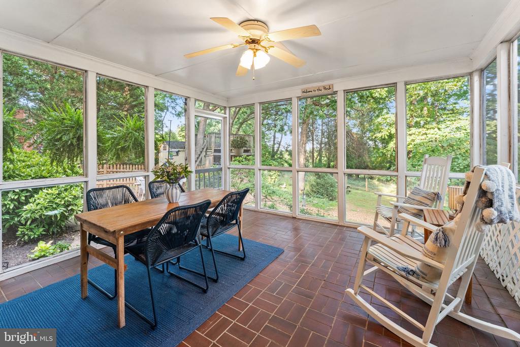 19375 WOODS RD, CULPEPER, Virginia 22701, 4 Bedrooms Bedrooms, ,3 BathroomsBathrooms,Residential,19375 WOODS RD,VACU2014128 MLS # VACU2014128