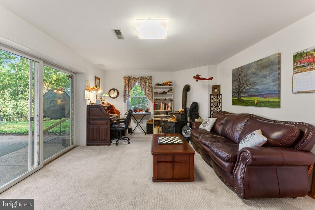 19375 WOODS RD, CULPEPER, Virginia 22701, 4 Bedrooms Bedrooms, ,3 BathroomsBathrooms,Residential,19375 WOODS RD,VACU2014128 MLS # VACU2014128