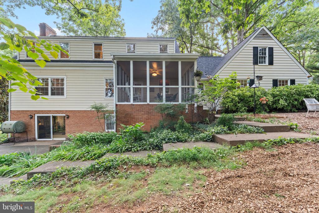 19375 WOODS RD, CULPEPER, Virginia 22701, 4 Bedrooms Bedrooms, ,3 BathroomsBathrooms,Residential,19375 WOODS RD,VACU2014128 MLS # VACU2014128