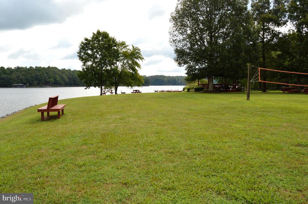 519 TALL PINES DR, MINERAL, Virginia 23117, 3 Bedrooms Bedrooms, ,2 BathroomsBathrooms,Residential,519 TALL PINES DR,VALA2010098 MLS # VALA2010098