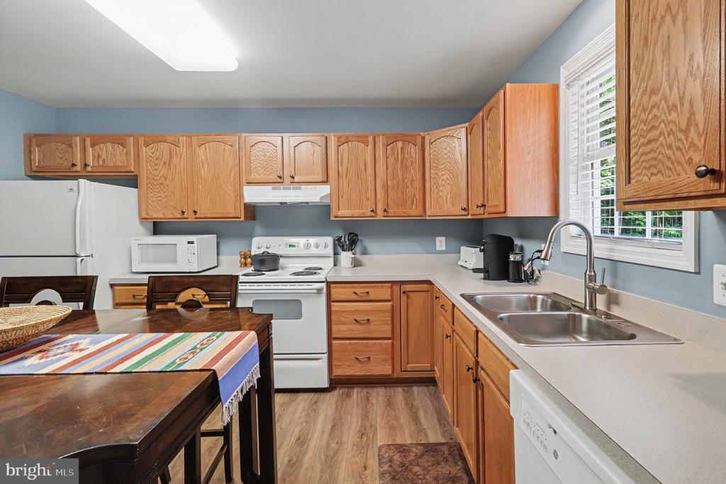 519 TALL PINES DR, MINERAL, Virginia 23117, 3 Bedrooms Bedrooms, ,2 BathroomsBathrooms,Residential,519 TALL PINES DR,VALA2010098 MLS # VALA2010098