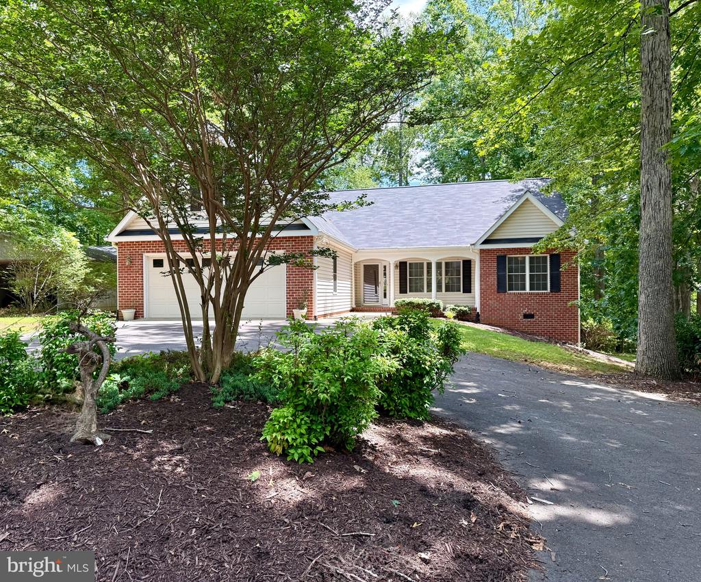 421 BIRDIE RD, LOCUST GROVE, Virginia 22508, 4 Bedrooms Bedrooms, ,2 BathroomsBathrooms,Residential,421 BIRDIE RD,VAOR2014550 MLS # VAOR2014550