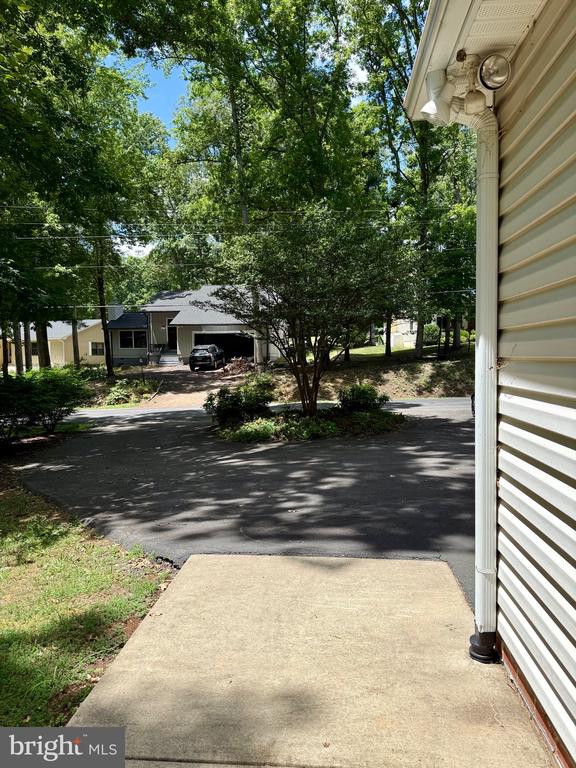 421 BIRDIE RD, LOCUST GROVE, Virginia 22508, 4 Bedrooms Bedrooms, ,2 BathroomsBathrooms,Residential,421 BIRDIE RD,VAOR2014550 MLS # VAOR2014550