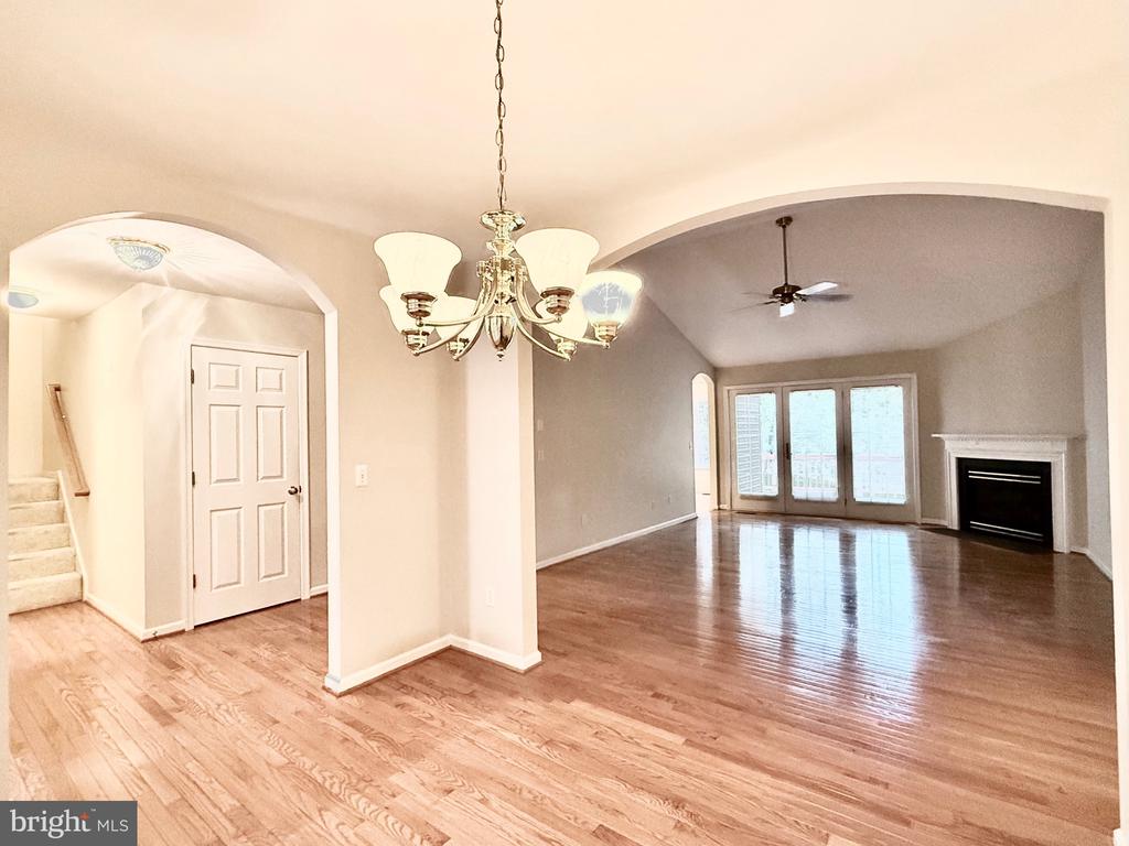 421 BIRDIE RD, LOCUST GROVE, Virginia 22508, 4 Bedrooms Bedrooms, ,2 BathroomsBathrooms,Residential,421 BIRDIE RD,VAOR2014550 MLS # VAOR2014550