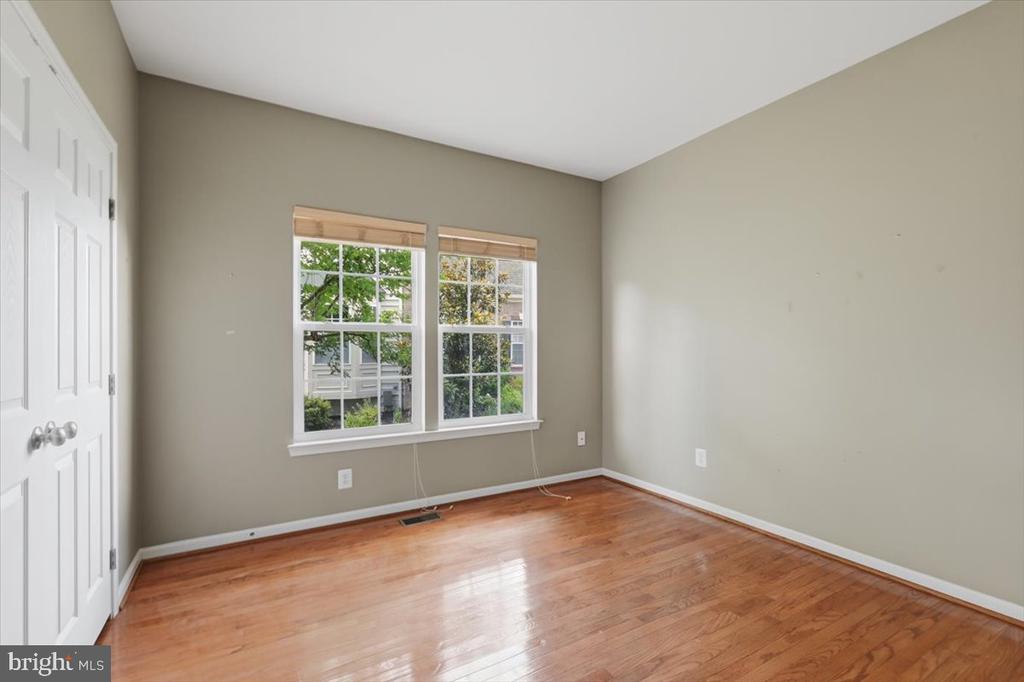 5108 SEWELLS POINTE DR, FREDERICKSBURG, Virginia 22407, 4 Bedrooms Bedrooms, ,3 BathroomsBathrooms,Residential,5108 SEWELLS POINTE DR,VASP2043154 MLS # VASP2043154