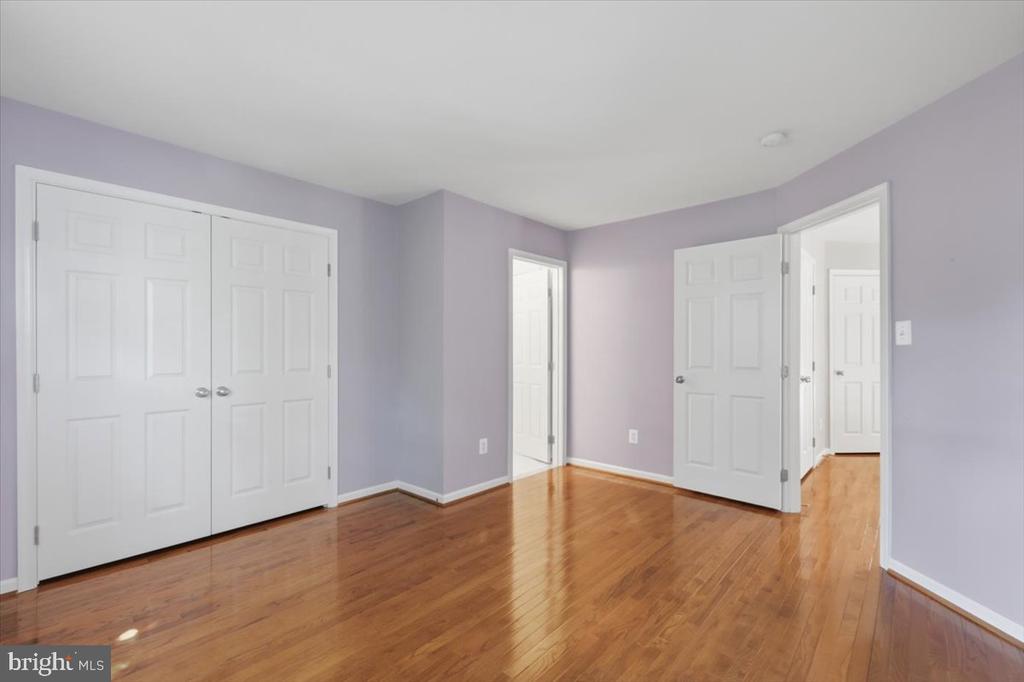 5108 SEWELLS POINTE DR, FREDERICKSBURG, Virginia 22407, 4 Bedrooms Bedrooms, ,3 BathroomsBathrooms,Residential,5108 SEWELLS POINTE DR,VASP2043154 MLS # VASP2043154