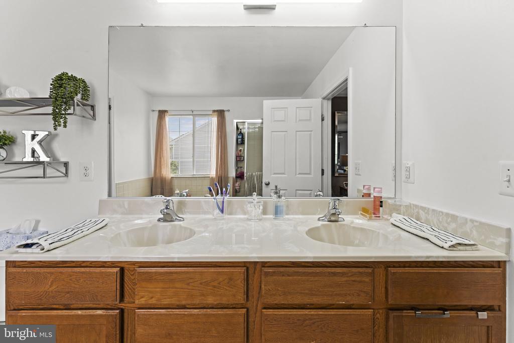 1772 FINLEY DR, CULPEPER, Virginia 22701, 4 Bedrooms Bedrooms, ,3 BathroomsBathrooms,Residential,1772 FINLEY DR,VACU2014140 MLS # VACU2014140