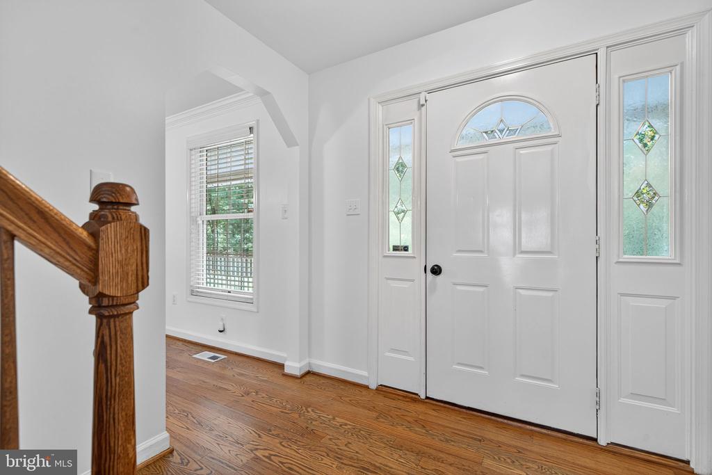 124 FAWN HILLS DR, FREDERICKSBURG, Virginia 22407, 5 Bedrooms Bedrooms, ,3 BathroomsBathrooms,Residential,124 FAWN HILLS DR,VASP2043202 MLS # VASP2043202