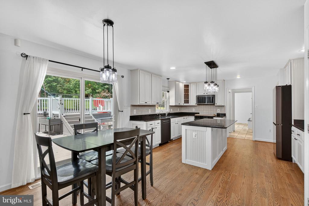 124 FAWN HILLS DR, FREDERICKSBURG, Virginia 22407, 5 Bedrooms Bedrooms, ,3 BathroomsBathrooms,Residential,124 FAWN HILLS DR,VASP2043202 MLS # VASP2043202