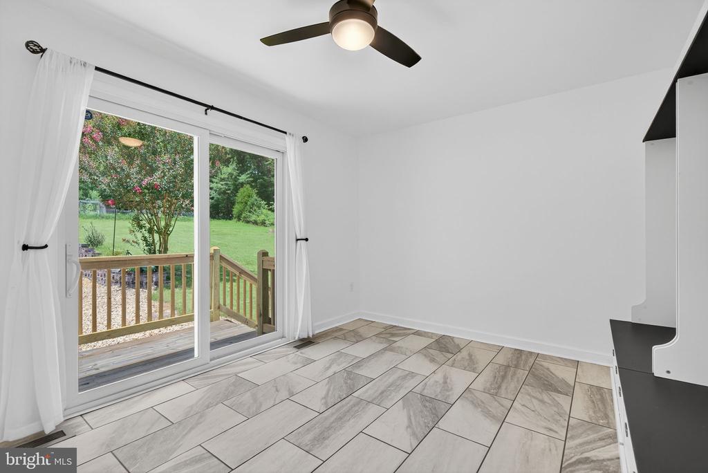 124 FAWN HILLS DR, FREDERICKSBURG, Virginia 22407, 5 Bedrooms Bedrooms, ,3 BathroomsBathrooms,Residential,124 FAWN HILLS DR,VASP2043202 MLS # VASP2043202