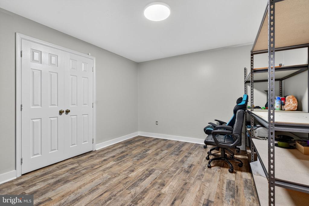 124 FAWN HILLS DR, FREDERICKSBURG, Virginia 22407, 5 Bedrooms Bedrooms, ,3 BathroomsBathrooms,Residential,124 FAWN HILLS DR,VASP2043202 MLS # VASP2043202