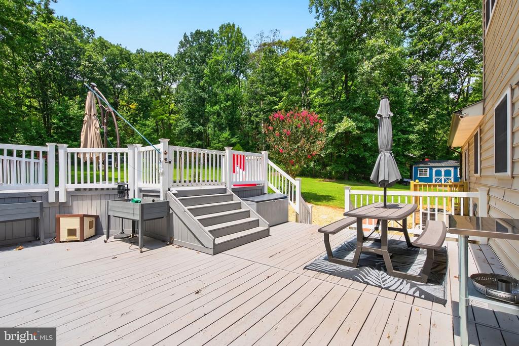 124 FAWN HILLS DR, FREDERICKSBURG, Virginia 22407, 5 Bedrooms Bedrooms, ,3 BathroomsBathrooms,Residential,124 FAWN HILLS DR,VASP2043202 MLS # VASP2043202