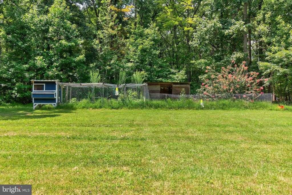124 FAWN HILLS DR, FREDERICKSBURG, Virginia 22407, 5 Bedrooms Bedrooms, ,3 BathroomsBathrooms,Residential,124 FAWN HILLS DR,VASP2043202 MLS # VASP2043202