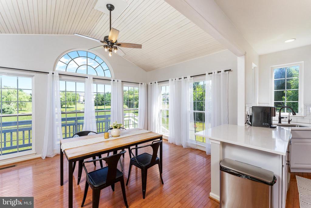 4650 SPRING RUN RD, WARRENTON, Virginia 20187, 5 Bedrooms Bedrooms, ,4 BathroomsBathrooms,Residential,4650 SPRING RUN RD,VAFQ2022170 MLS # VAFQ2022170