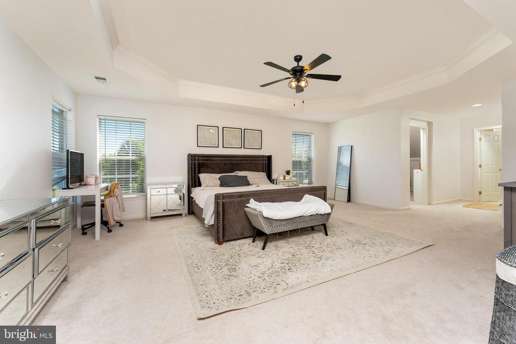 4650 SPRING RUN RD, WARRENTON, Virginia 20187, 5 Bedrooms Bedrooms, ,4 BathroomsBathrooms,Residential,4650 SPRING RUN RD,VAFQ2022170 MLS # VAFQ2022170