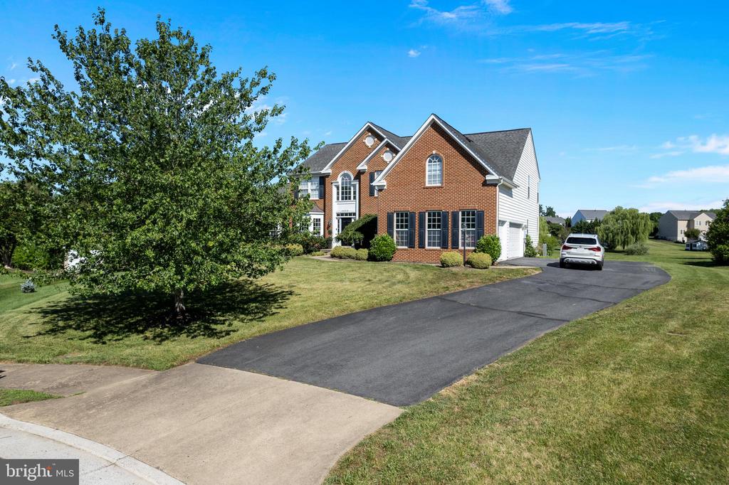 4650 SPRING RUN RD, WARRENTON, Virginia 20187, 5 Bedrooms Bedrooms, ,4 BathroomsBathrooms,Residential,4650 SPRING RUN RD,VAFQ2022170 MLS # VAFQ2022170